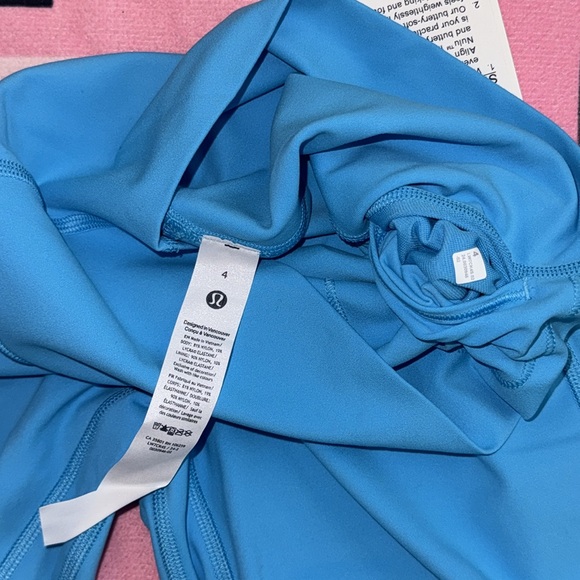 Lululemon Align High-Rise Short 6” *NWT Kayak Blue Light/ 4 - Picture 6 of 6